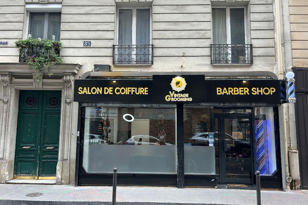 Vintage Grooming, Métro Bel-Air, Paris