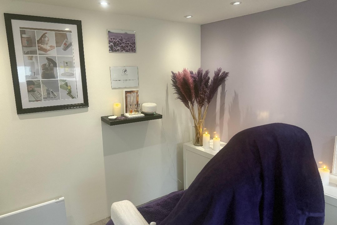 Salon Purple Dream, Nieuw-Vennep, Noord-Holland