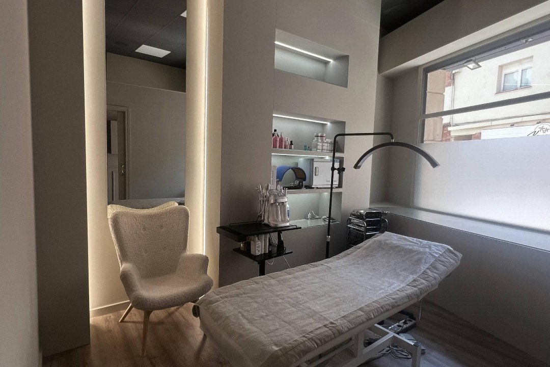 ASNOVA SKINCARE, Nucli Sant Cugat del Vallès, Provincia de Barcelona
