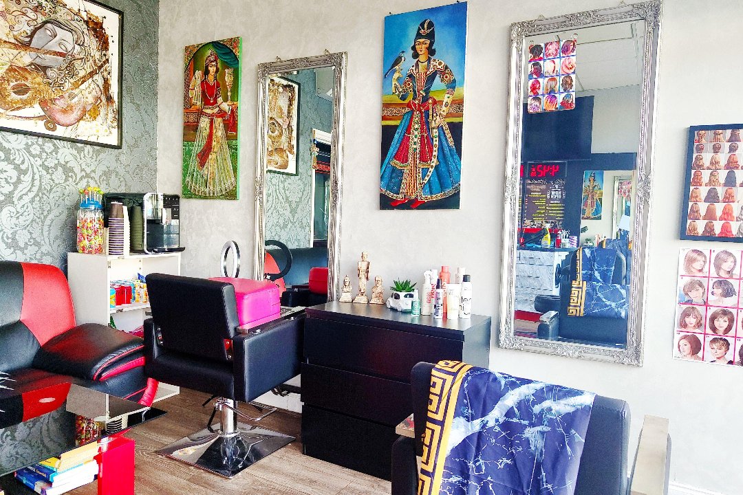 Ali Barbers London // Ali's Studio Unisex Salon, Worcester Park, Surrey