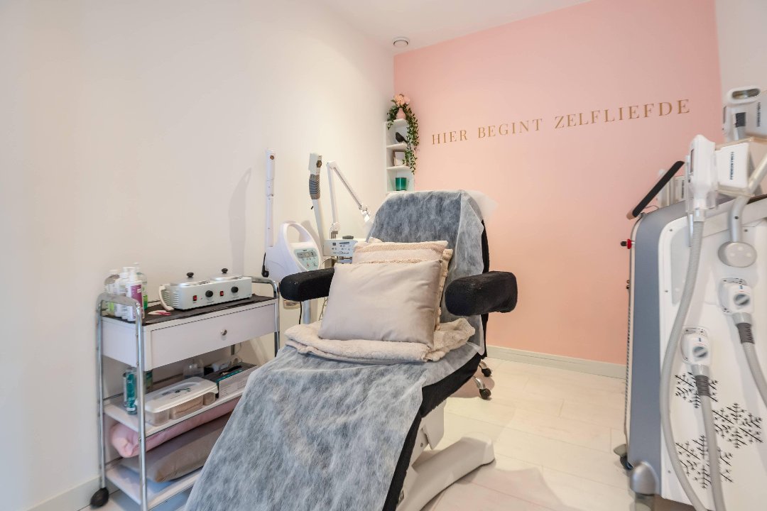 Beauty by Mica, Alphen aan den Rijn, Zuid-Holland