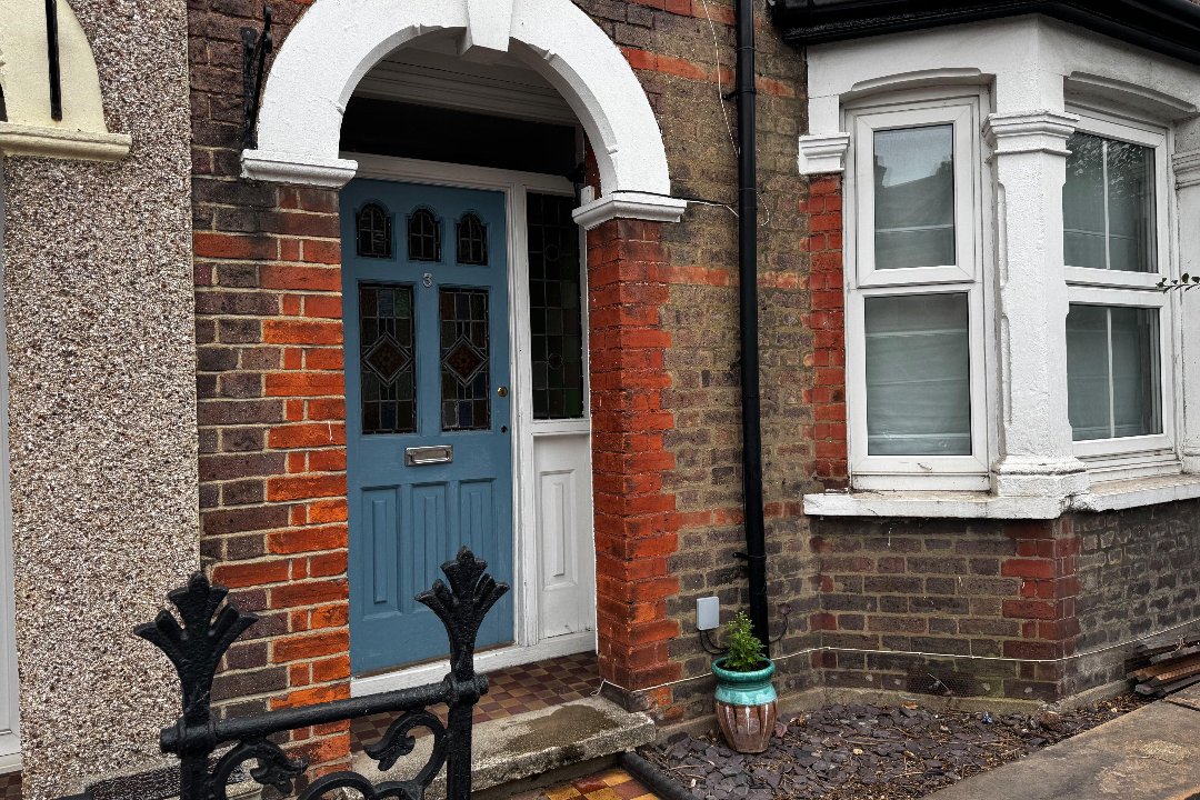 Ironika Studio, Knutsford, Hertfordshire