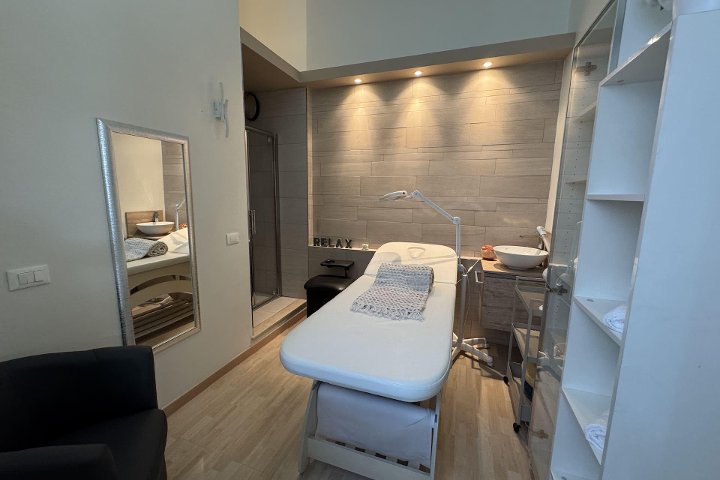 R Beauty Lab - Coiffure Brescia - Photo de galerie - OneBooking