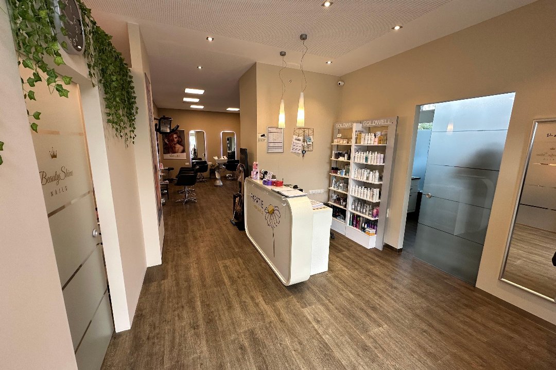Papatie Hair & Nails, Bregenz, Vorarlberg