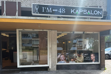 i'm 48 kapsalon