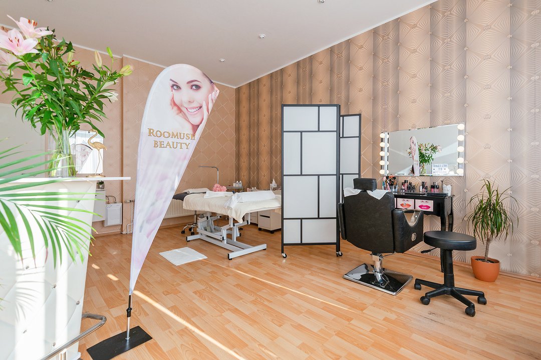 Roomush Beauty Bar, Rathaus Steglitz, Berlin