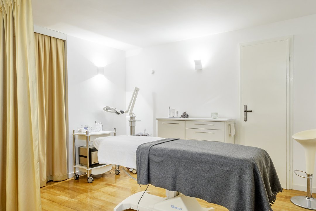 Nikki Massage Therapy, Balthasar Floriszstraat, Amsterdam