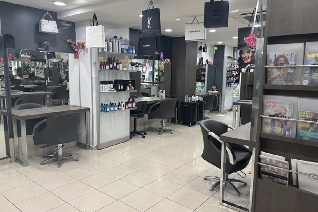 Jat and Co, Rue de Charenton, Paris