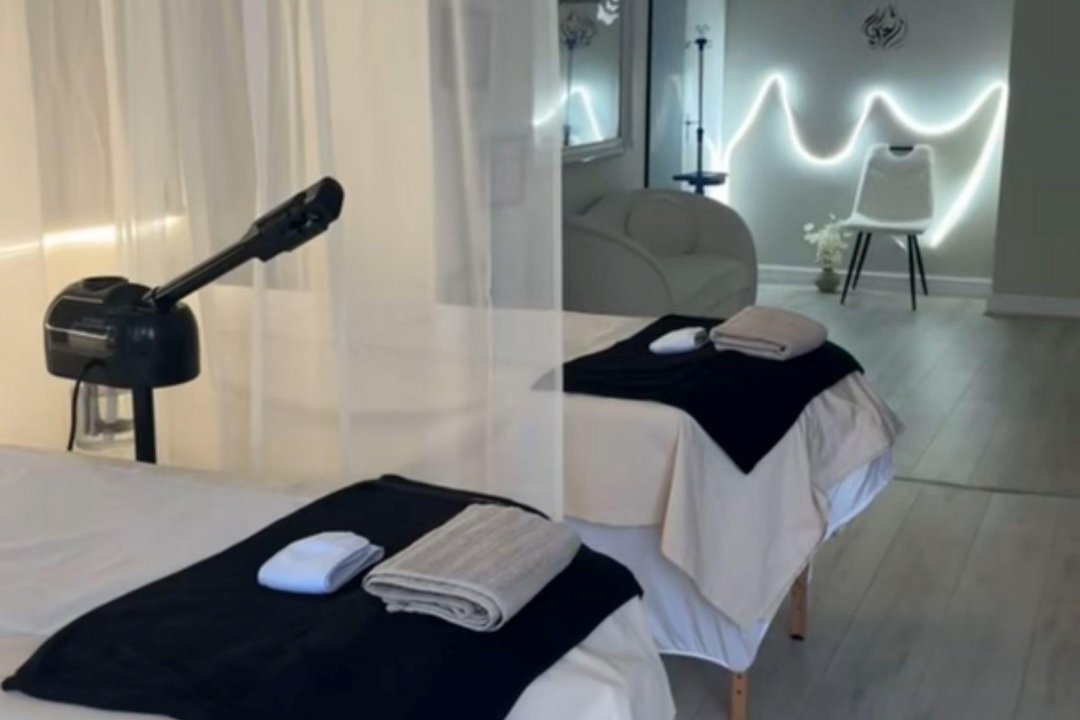 Call her Aesthetics, Keighley, West Yorkshire