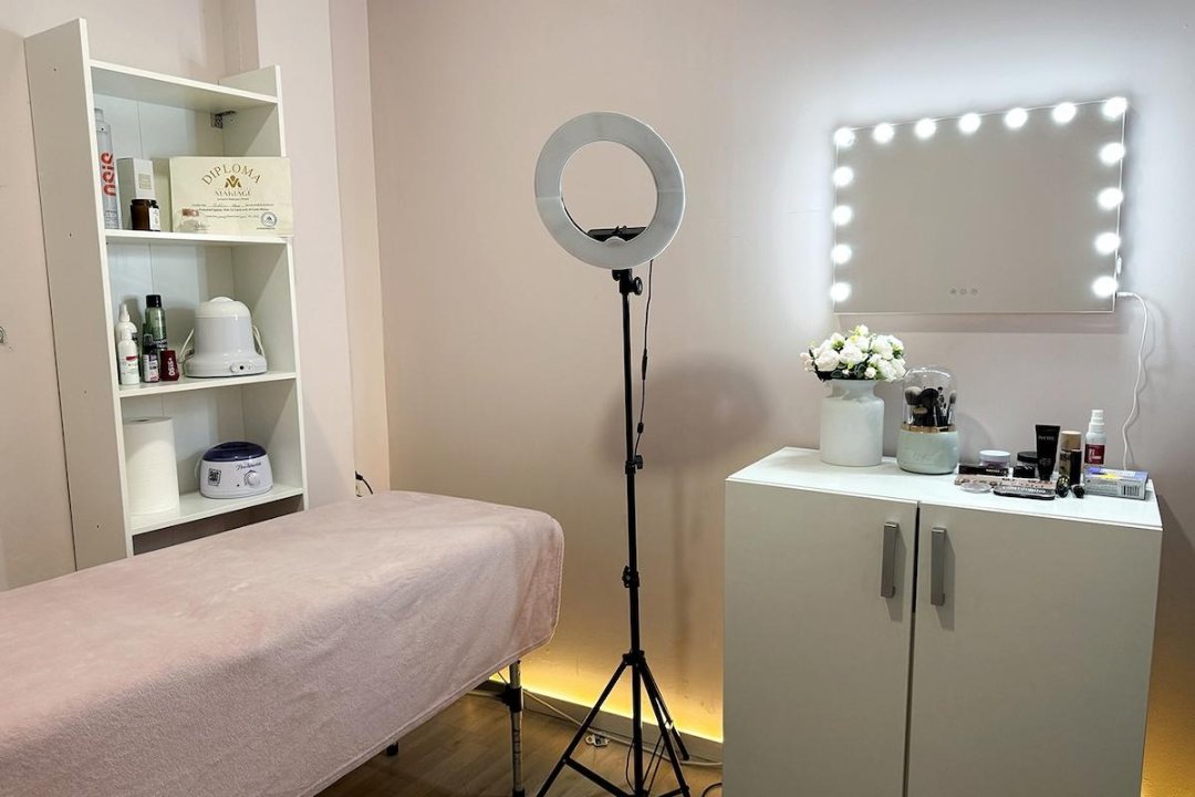 Mua Madrid, Madrid