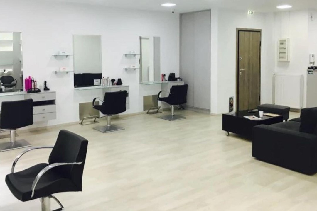 Κομμωτήριο Salon Melina Professional Πειραιάς, Piraeus