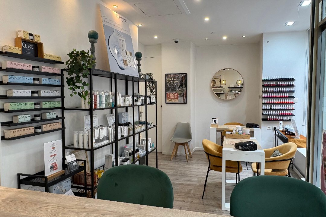 Studio Beauté - Paris 8, Europe, Paris