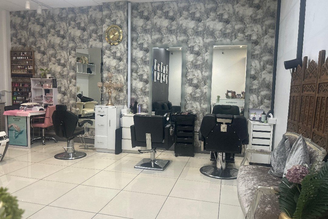 Beauty by Meera, Birmingham