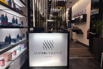 Antonio Valiente Hair and Beauty - Martínez Campos