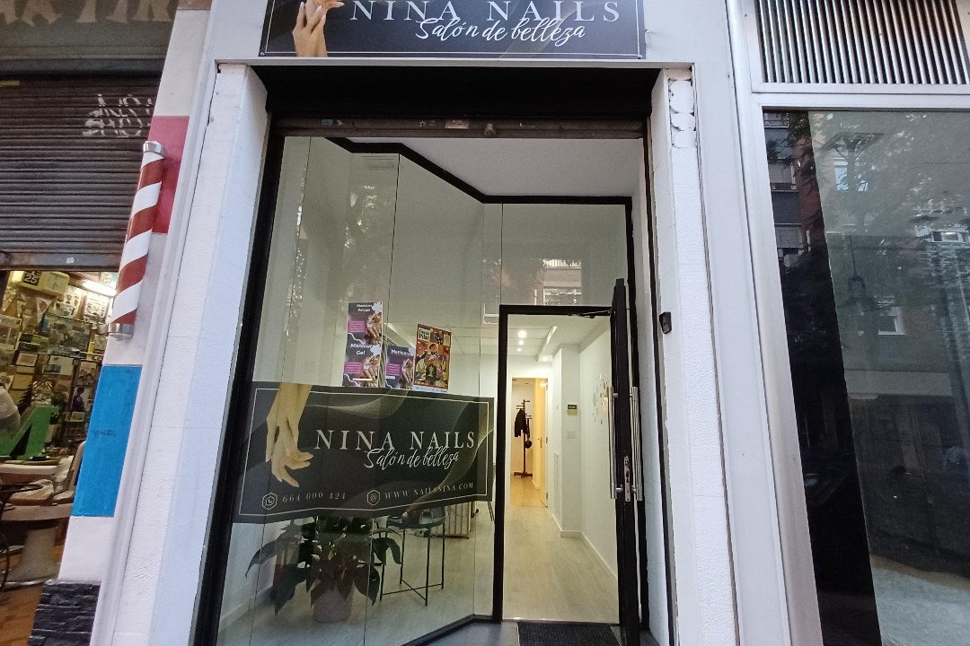 Nina Nails, Torre Ramona-Príncipe Felipe, Zaragoza