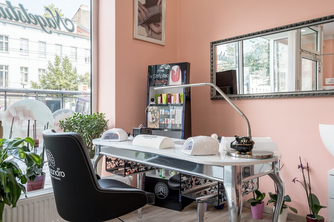 Nhung Nails Beauty - DISABLED, Weißensee, Berlin