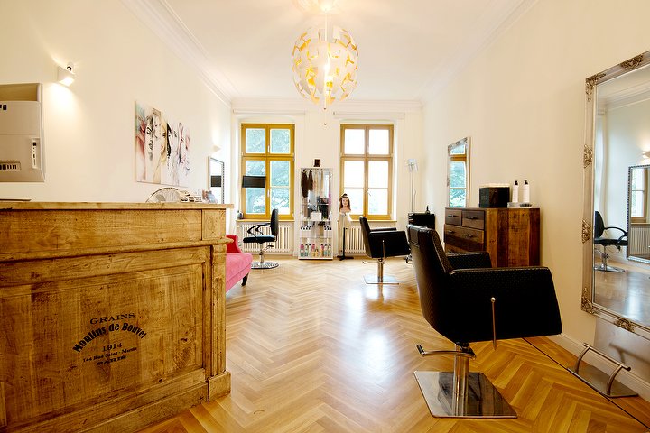 By Adriana Haarverlängerung & Keratin | Friseur in Kreuzberg, Berlin