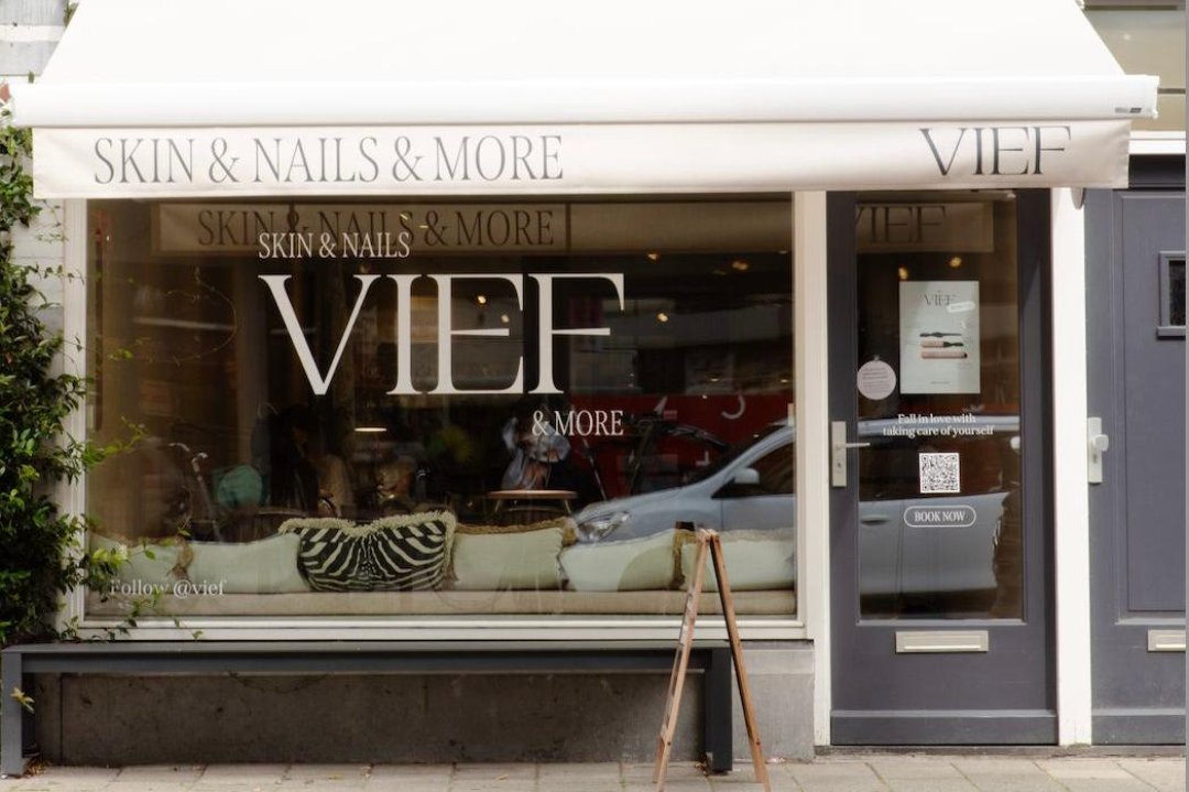 Salon VIEF, Jan Pieter Heijestraat, Amsterdam