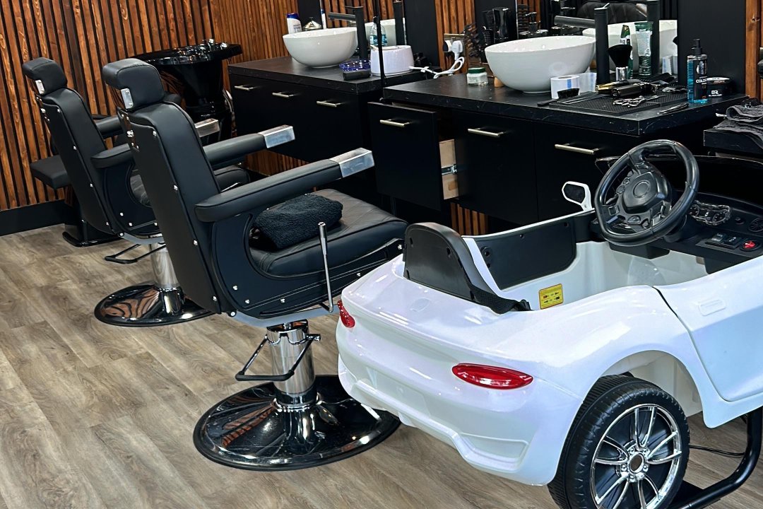 Dani Hair Revive, Bounds Green, London