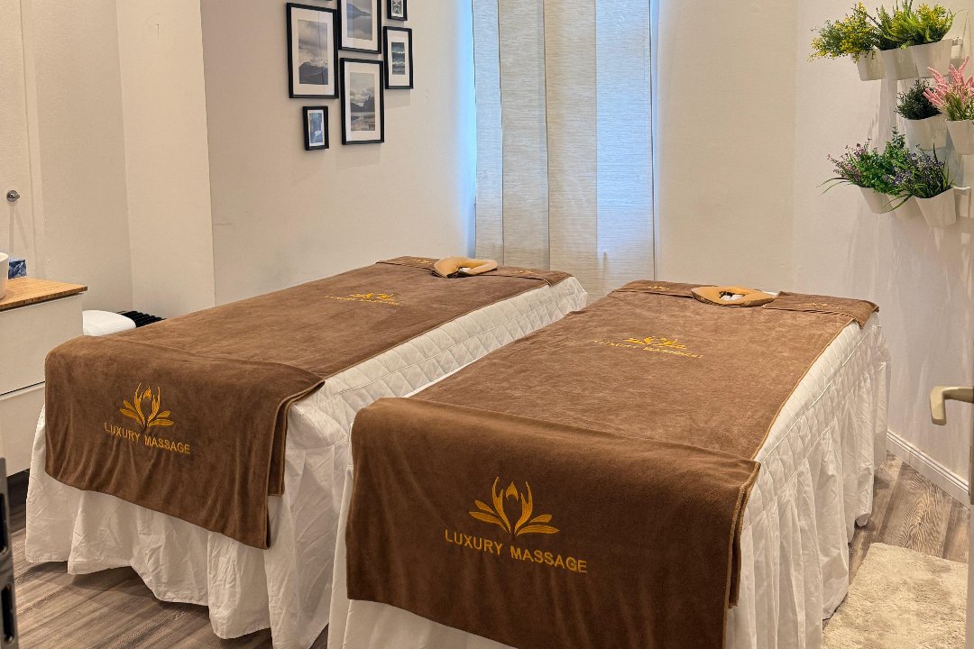 Luxury Asia Massage & Spa Berlin, Friedenau, Berlin