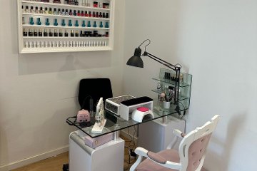LB BIAB Nails