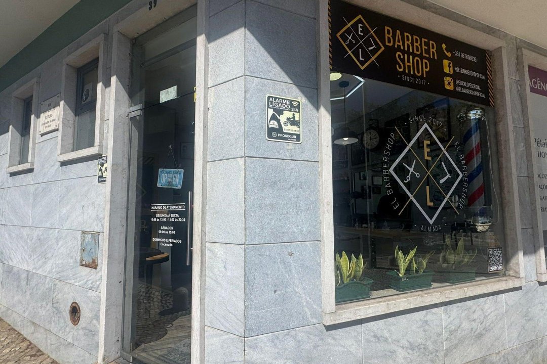 EL BarberShop, Almada