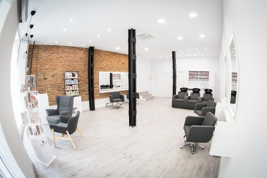 Costello, B. Salamanca, Madrid
