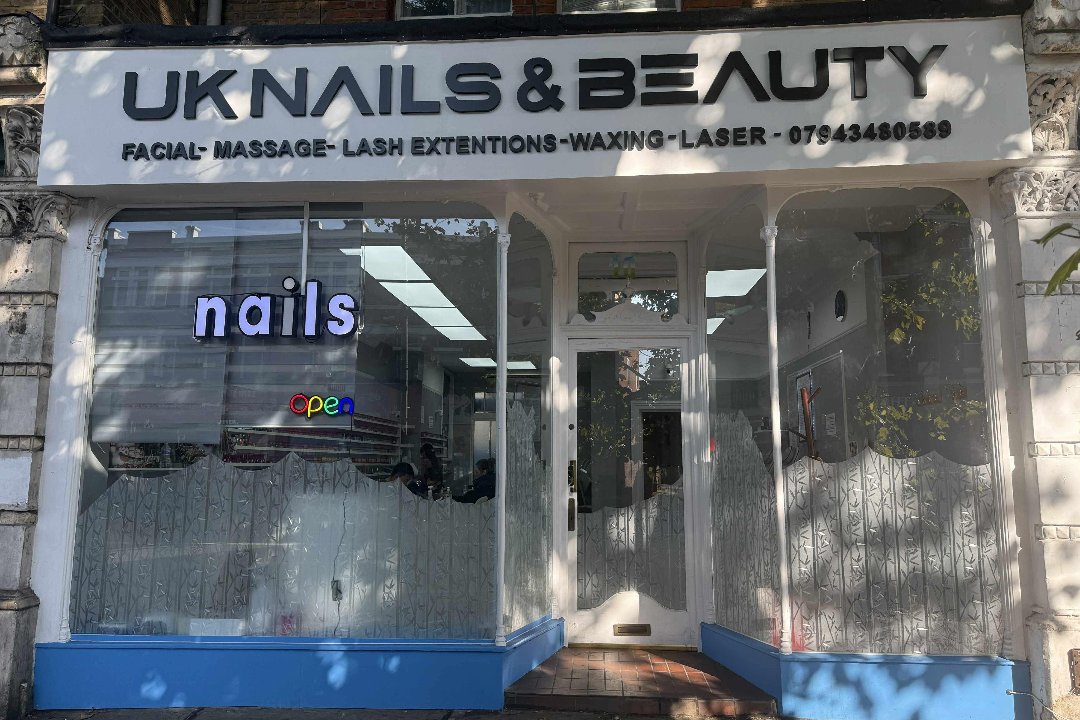 UK NAILS, Ealing, London