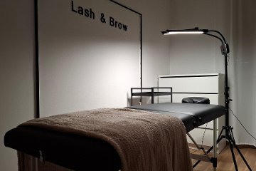 Amra  Lash & Brow Lifting