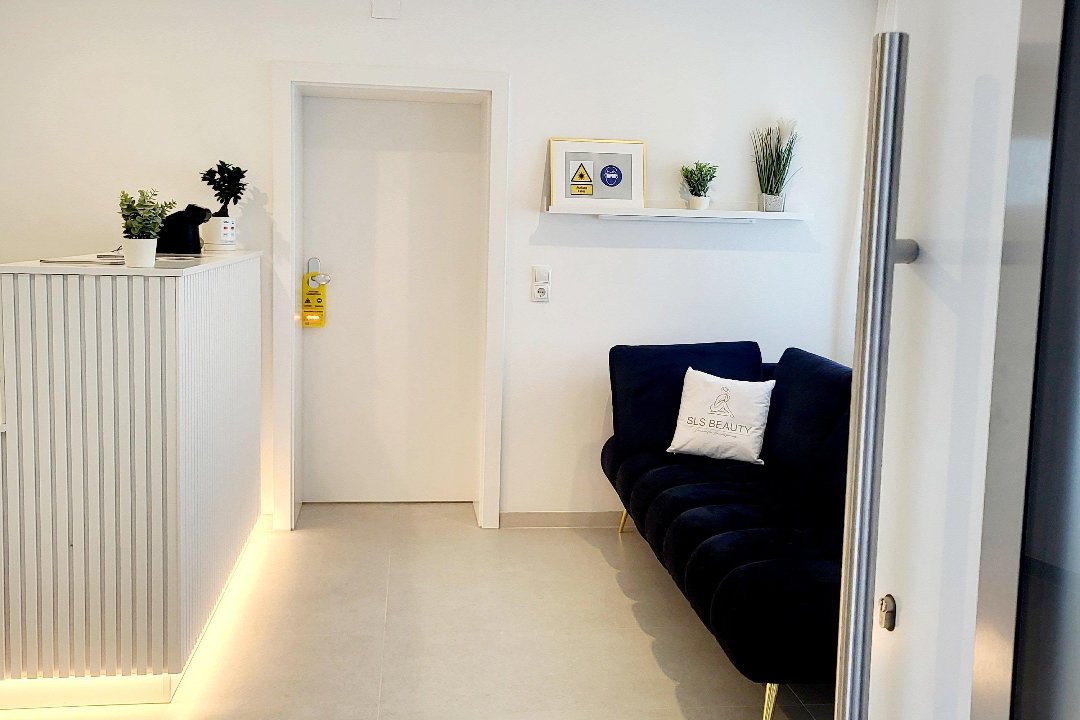 SLS Beauty, Pottendorf, Wien und Umland