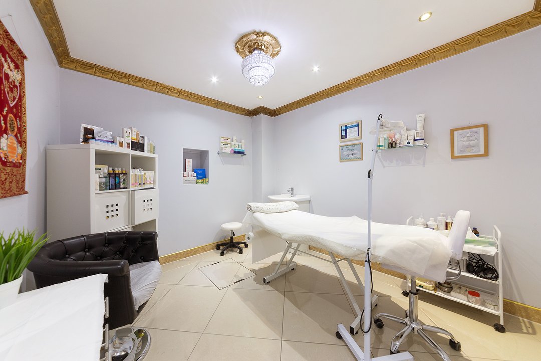 Aura Beauty Room - Kilburn, Kilburn, London