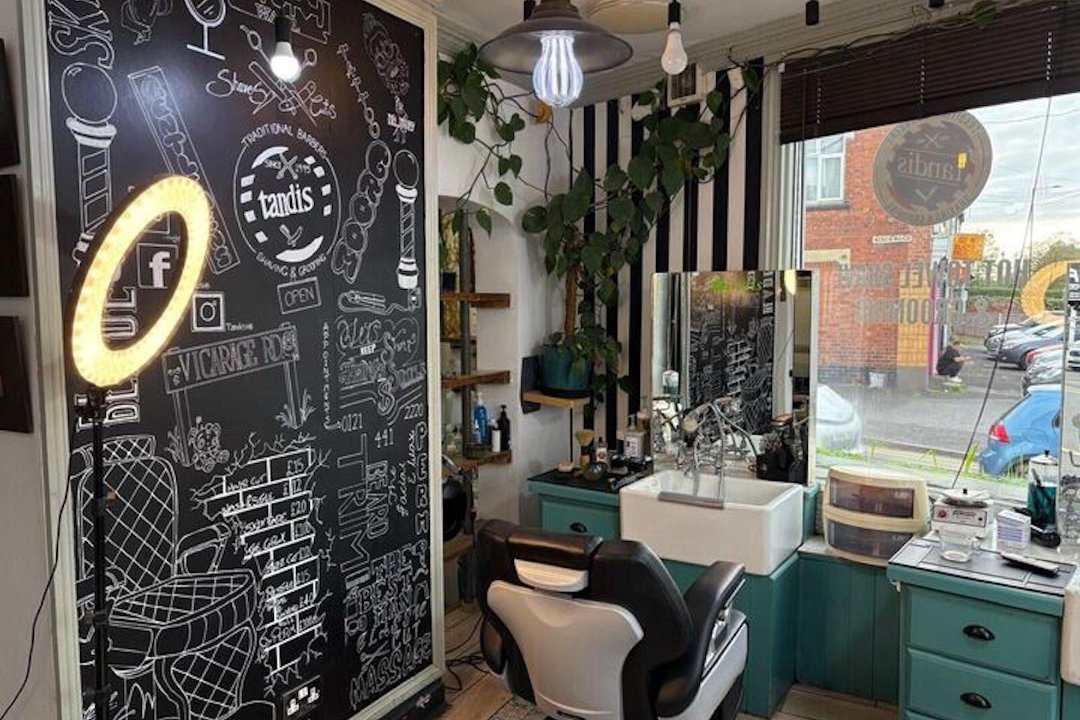 Tandi's Traditional Barbers, Stirchley, Birmingham