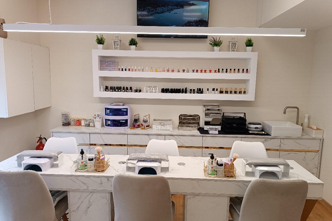 Aila Nail's & Beauty, Nea Ionia, Αττική