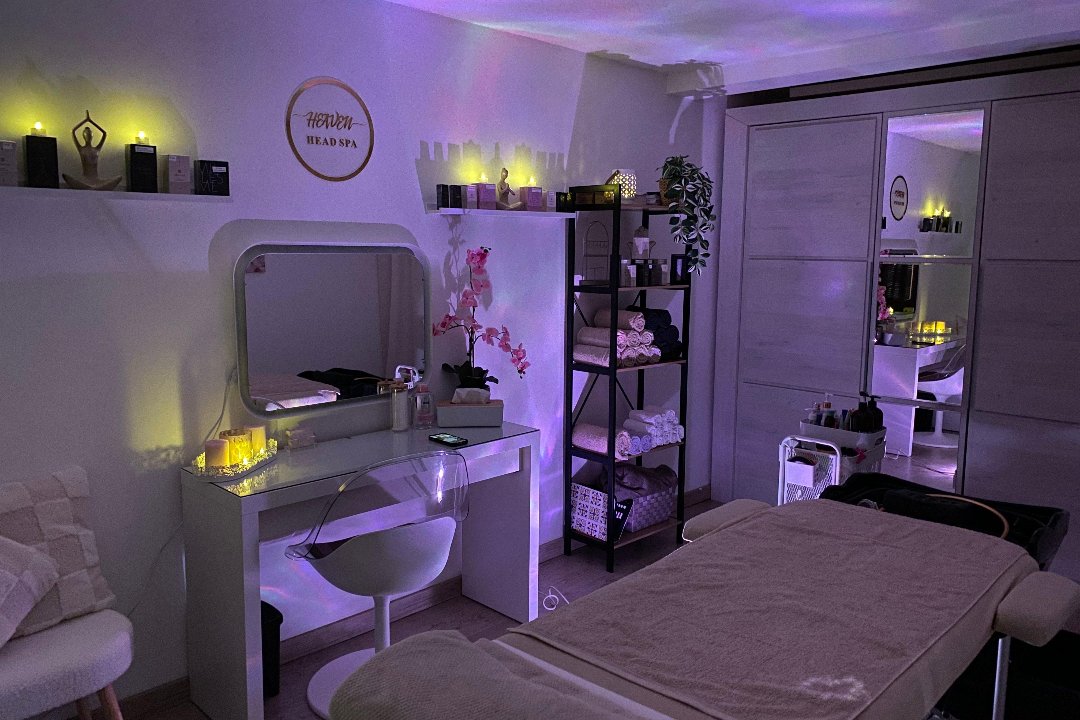 Heaven Headspa, Mont des Arts