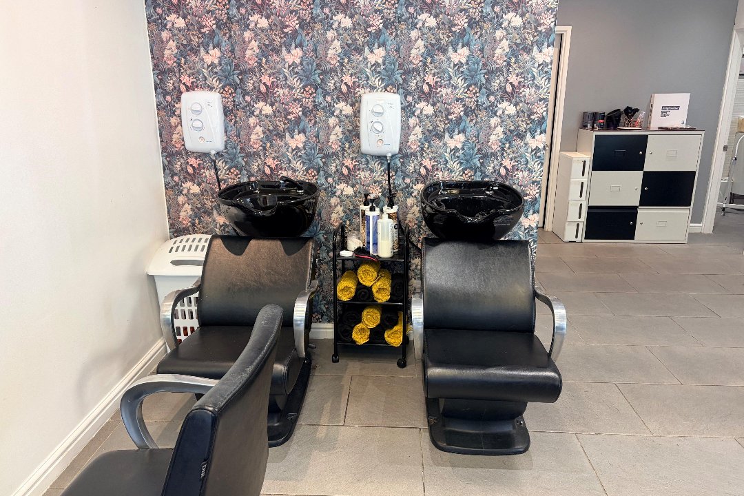 Jennifer Wardle Hair, Castle Bromwich, Birmingham