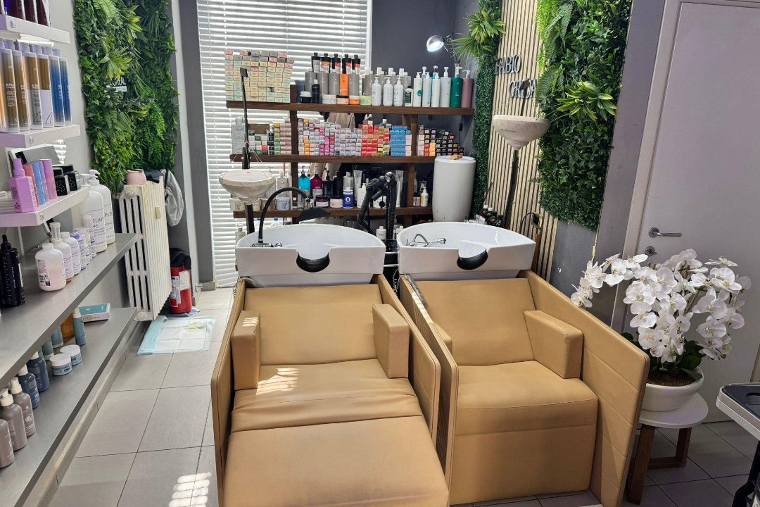 Fabio Grisanti Parrucchieri e Trucco, Accursio, Milano