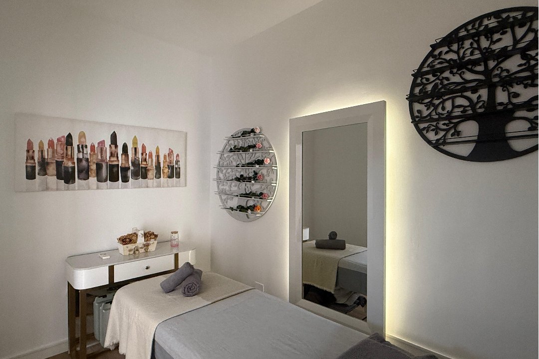 Kenza Estetica, Horcajo, Madrid