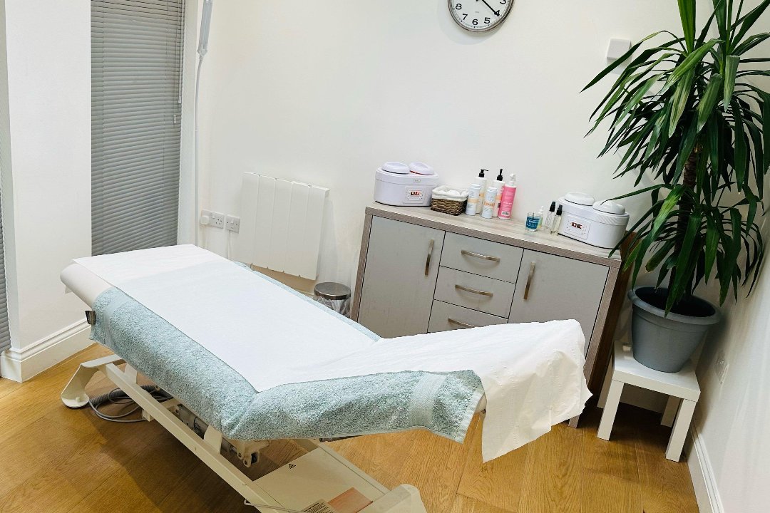 Sugaring By Ali, Wokingham, Berkshire