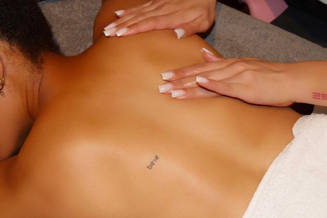 ZEN Massage Room, Eberswalder Straße, Berlin