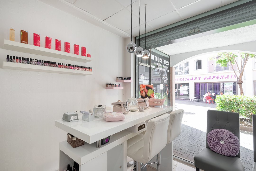 Val'Nails, L'Haÿ-les-Roses, Val-de-Marne