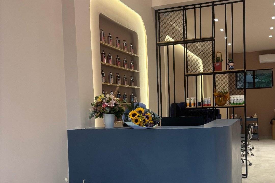 Cutic nails & more, Ntepo, Θεσσαλονίκη