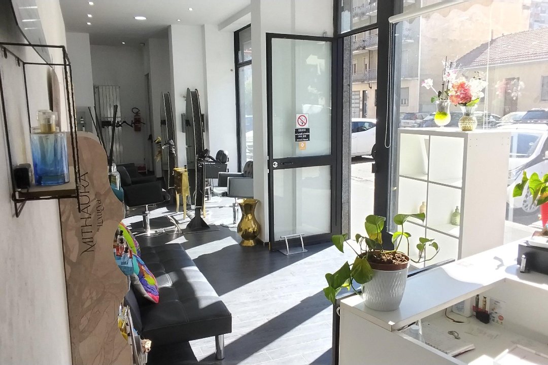 Falcone Parrucchieri, Corso Unione Sovietica, Torino