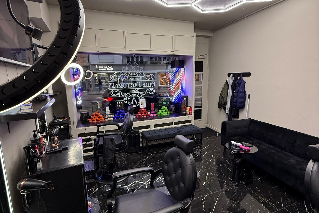 Barbershop Fade Factory 13 Zürich, Kreis 3, Zürich