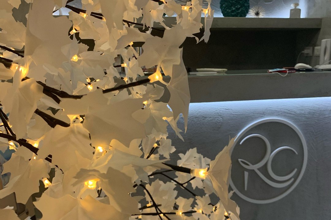 Ramona Cailean Maison, Borgo-Sanzio, Catania