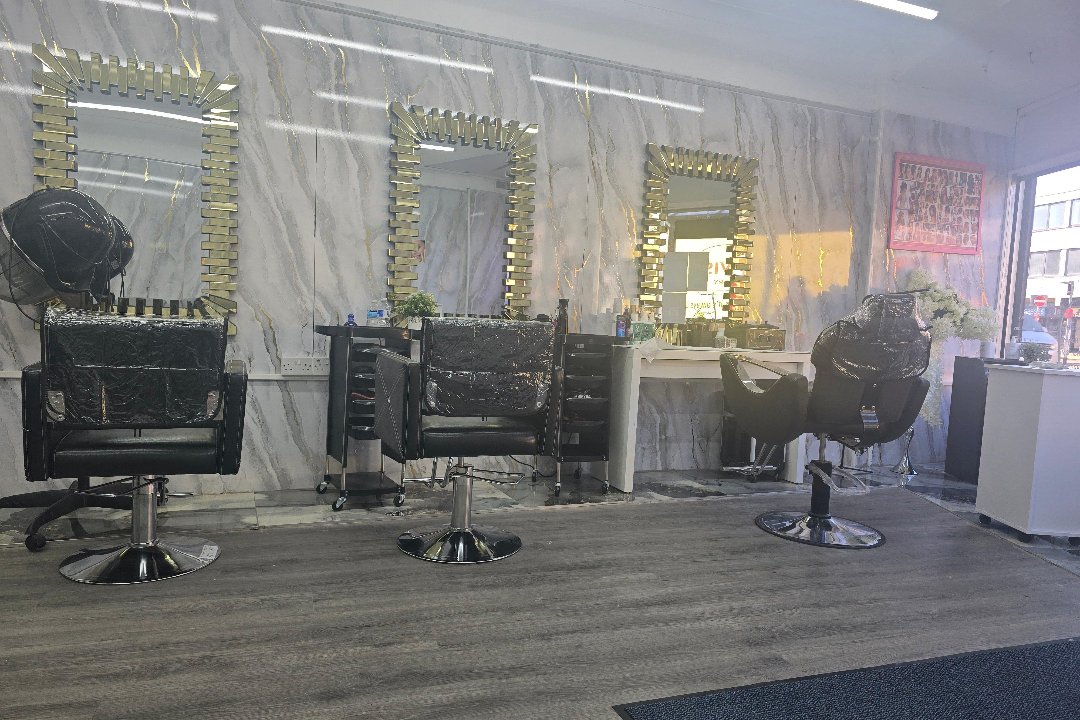 Samiz Lounge Hair & Beauty Aesthetics, Staines, Surrey