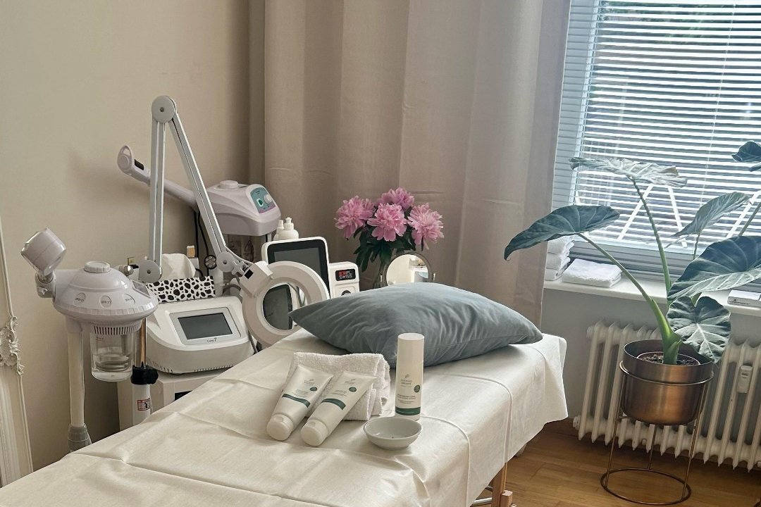 Ehrenkönig Kosmetik, Ludwigkirch Kiez, Berlin