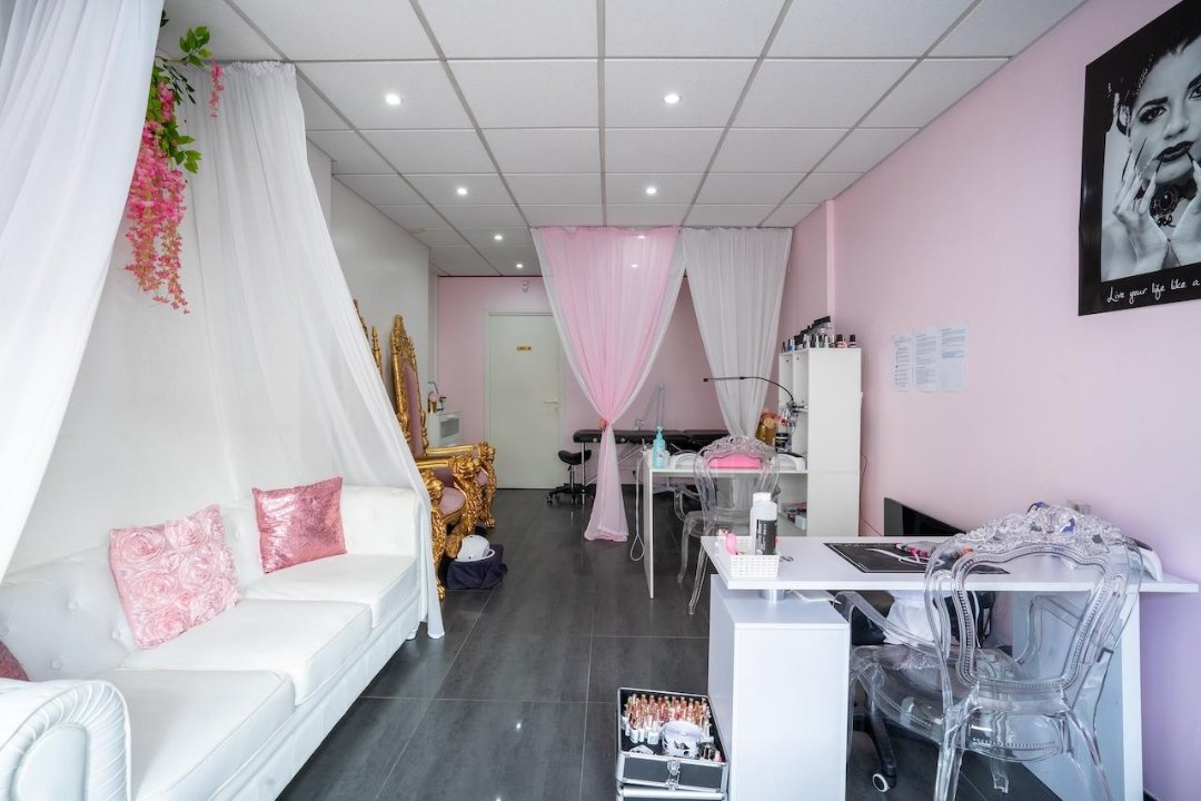 Olympe Beauty Salon, Savigny-sur-Orge, Essonne