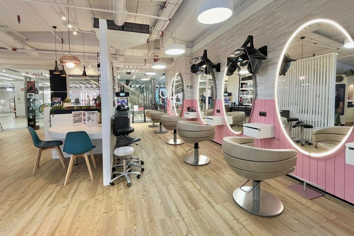 Agustín e Hijos peluqueros Larios Centro - Barbier Málaga - Photo de galerie - OneBooking