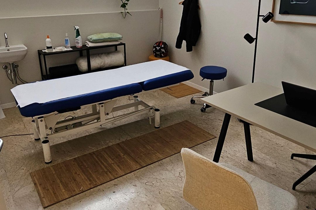 Davide Freschi Massoterapista - Milano, Via Copernico, Milano