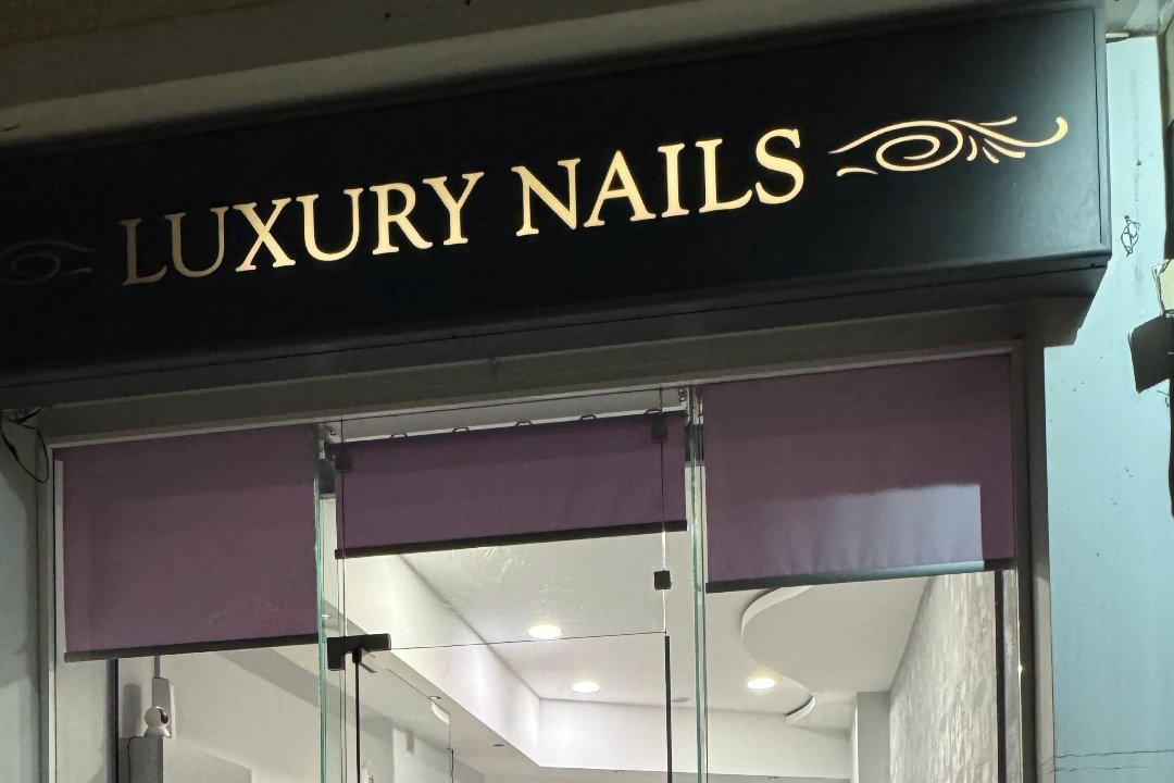 Luxury Nails by Nina, Palaio Faliro, Αττική